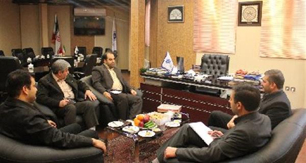 برگزاری جلسه مشترک اداره کل ارتباطات و فناوری اطلاعات و اتاق بازرگانی، صنایع، معادن و کشاورزی استان