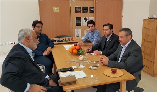 بازدید مدیر کل ارتباطات و فناوری اطلاعات استان از نمایندگی شرکت استارت آپ محور  «مپس» در زنجان