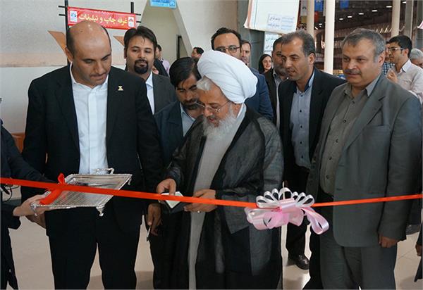 بازدید مدیرکل ارتباطات و فناوری اطلاعات استان از چهارمین دوره نمایشگاه الکامپ زنجان (عکاس بهروز یوسفی)