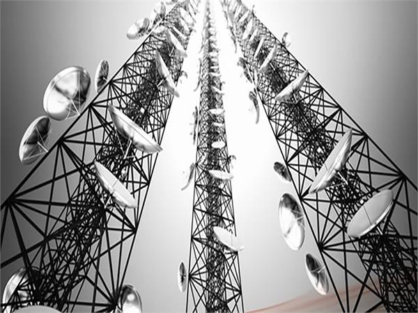هم اکنون نیمی از ظرفیت پهنای باند استان مصرف می‌شود بستر برای جهش تولید و تولید محتوای دیجیتال مهیا است /دسترسی همه شهرهای استان به شبکه ملی اطلاعات و اینترنت پرسرعت/ دسترسی بیش از 50 درصد روستای بالا
