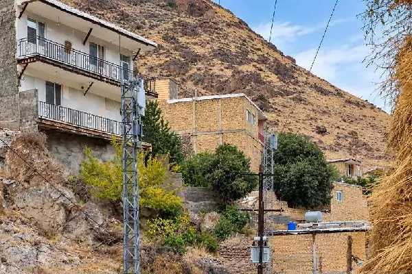 ارتقای فناوری سایت ارتباطی روستای برنقور